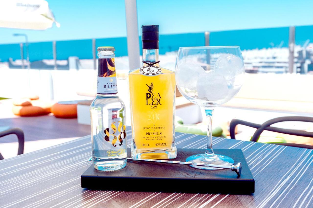 Daos Suites & Terrace Marbella Ngoại thất bức ảnh