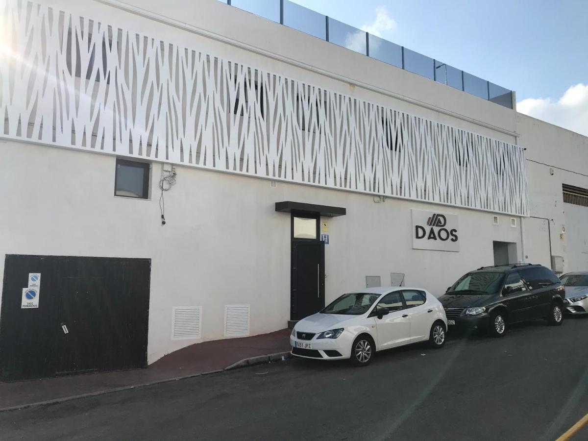 Daos Suites & Terrace Marbella Ngoại thất bức ảnh