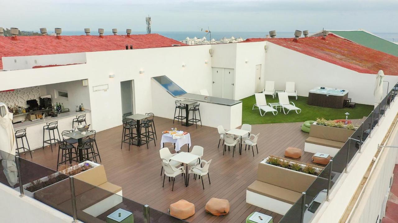 Daos Suites & Terrace Marbella Ngoại thất bức ảnh