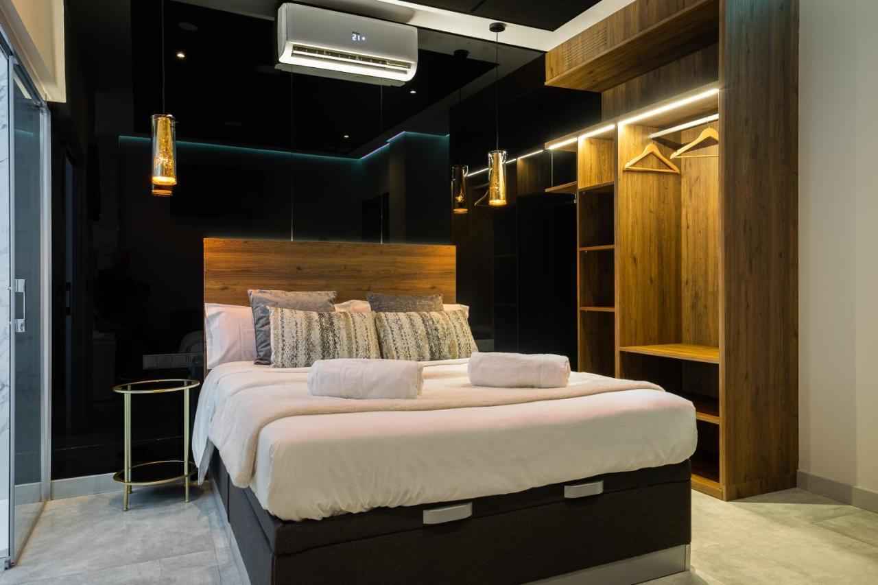 Daos Suites & Terrace Marbella Ngoại thất bức ảnh